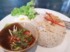 -Baan Ploy Samed Restaurant ร้านอาหารบ้านพลอยเสม็ด