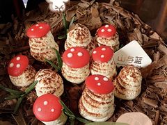 -山与蓝·轻糖鲜果蛋糕(勒泰店)