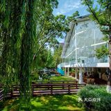 陪妈妈过节选地方吃饭，选了公园的一家花园餐厅