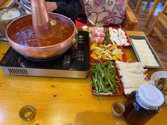 -民食香·腊排骨野生菌美食(木府店)