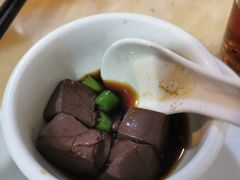 嫩滑靓猪红-华哥新鲜猪精品美食