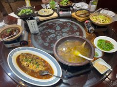 -木子山庄·安徽省老字号·中国炖锅宴