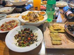 -头上红煨盐鸡·非遗院子餐厅