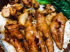 豉汁凤爪排骨煲仔饭-火啫啫·粤式啫啫煲(南通首店)