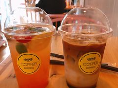 黑椰子-灯塔咖啡馆BOOK·Coffee Shop