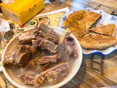 -香香腊排骨.野生菌火塘总店(束河店)