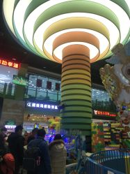 -玩塾品格乐园(宇宙太空龙旗店)