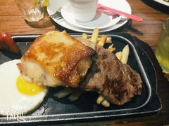 -意国小镇披萨牛排餐厅(万达广场店)