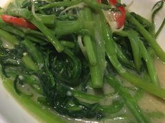 -皇后餐厅-煲仔·小菜·打边炉(古北店)