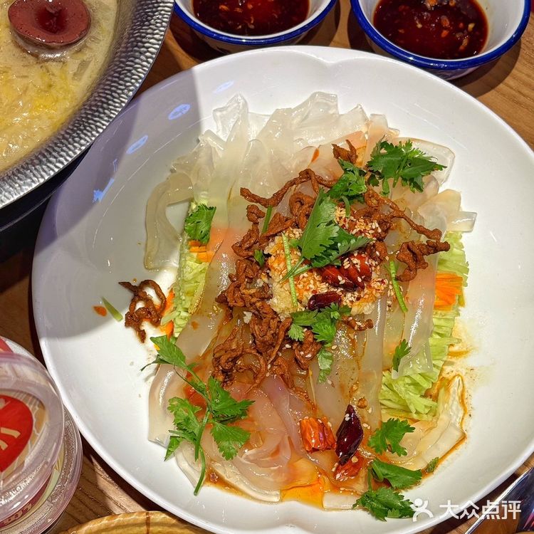 北京探店 | 燕郊烧鸽子，一口就沦陷！