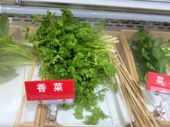 香菜-二当家牛肉串串(教育路店)