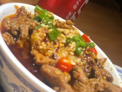 -炉小二铜锅牛蛙•川湘菜(三里屯店)