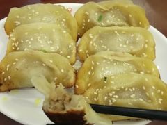 -小姜锅贴(凤凰街店)