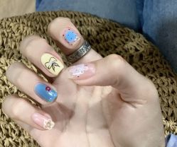 -H12 STAR日式美甲美睫专门店