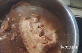 Stir-Fried Pork with Rice Noodles