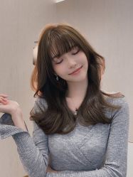 -AYO SALON