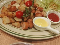 -玛格萝妮比萨屋(四平店)