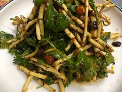 凉拌折耳根-弘烨 贵州酸汤 鱼火锅(东财店)