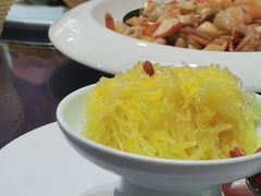 -山明水秀大饭店