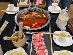 -百年川椒重庆老火锅(光谷店)