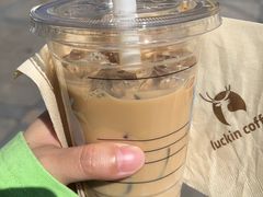 -瑞幸咖啡(显贵商务楼店)
