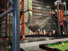-极限PLAY运动娱乐新世界·团建派对潮玩休闲馆·室内蹦极高空游乐园
