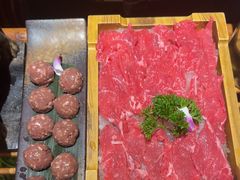 -老牌坊云南鱼豆花火锅(爱建店)