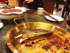 -小天鹅火锅·一线江景洪鼎旗舰店(洪崖洞店)
