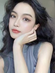 -丝语萱形象
