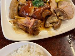 -猪脚洪隆江猪脚饭