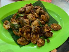 -明记烧鱼美味店