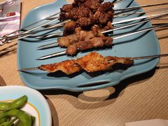 -街角等你.大连海鲜烧烤.经典铁板海鲜串(西安路店)