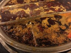 -邓莽子老火锅(中兴路总店)