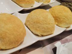 酥皮焗叉烧包-添好运点心专门店(深水埗店)