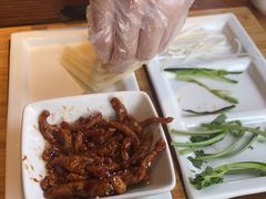 -娜仁图雅蒙古美食村(33小镇店)