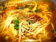 -万记麻辣烫国展总店