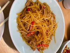 -关东小磨东北菜(上海长风大悦城店)