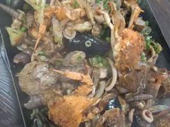 手抓海鲜-1910老鲁味海鲜·戳子肉·青岛菜(金沙滩店)