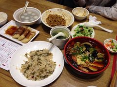 -蓉李记成都名小吃(武汉菱角湖万达店)