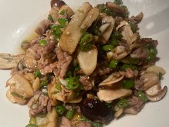 小松蘑炒肉-吃饭皇帝大(解放西路店)
