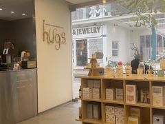 -HUGS coffee(东区店)