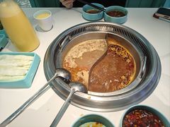 -季季红火锅(柳州城中万达二店)