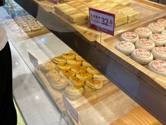面包甜点陈列柜-東更道点心行(文化东路店)