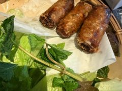 -大头虾越式风味餐厅(光明广场店)