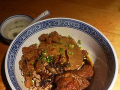 辣肉面-沪西老弄堂面馆(定西路店)