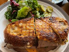 超级牛肉帕尼尼-O'mills Sourdough Bakery&Bistro(永嘉路店)