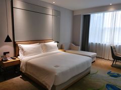 -禾尖S酒店(深圳大学店)