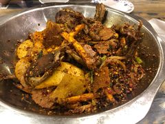 -嘎嘎鸭下巴·爆辣干锅(明教寺店)