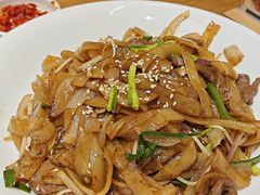 -顺风汤馆·广府粤菜(江宸天街店)