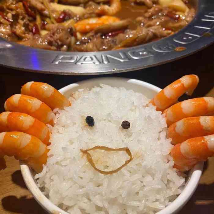 胖哥俩肉蟹煲(普宁万泰汇店)-"用了19.9抵一百块钱的优惠券!满两百块.